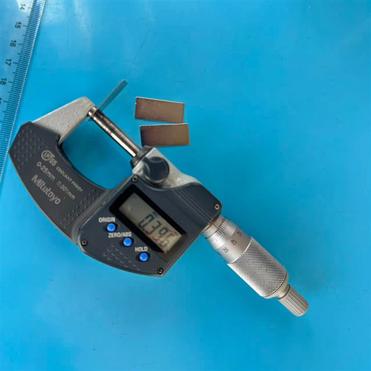 Customizable Small Powerful Ultra Thin Square Neodymium Magnet For Micro Motor & Precision Instruments price
